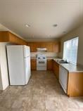 1423 Se M St #1423 - Photo 2 of 22