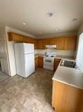 1423 Se M St #1423 - Photo 3 of 22