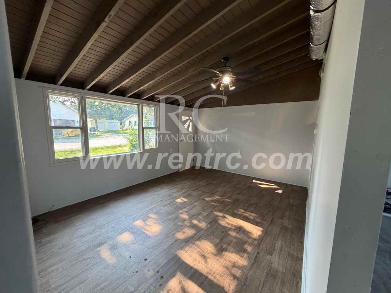 403 N Seminary St #N - Photo 6 of 13
