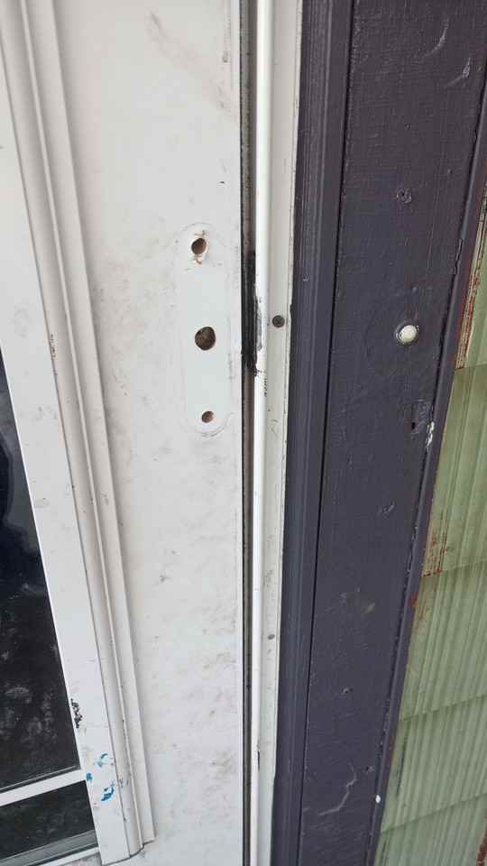 511 N Jackson St - Photo 3 of 23