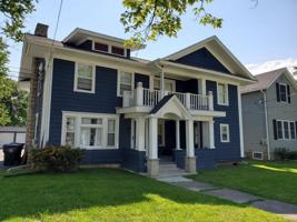 featured image of 121 Clinton St #2