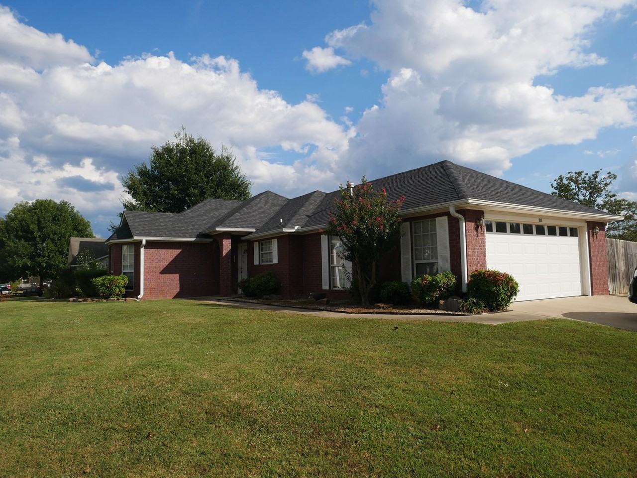 1401 Osage Dr