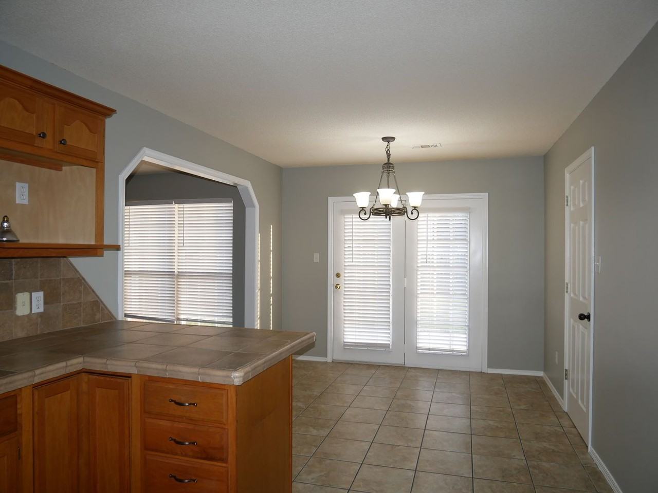 1401 Osage Dr - Photo 7 of 12