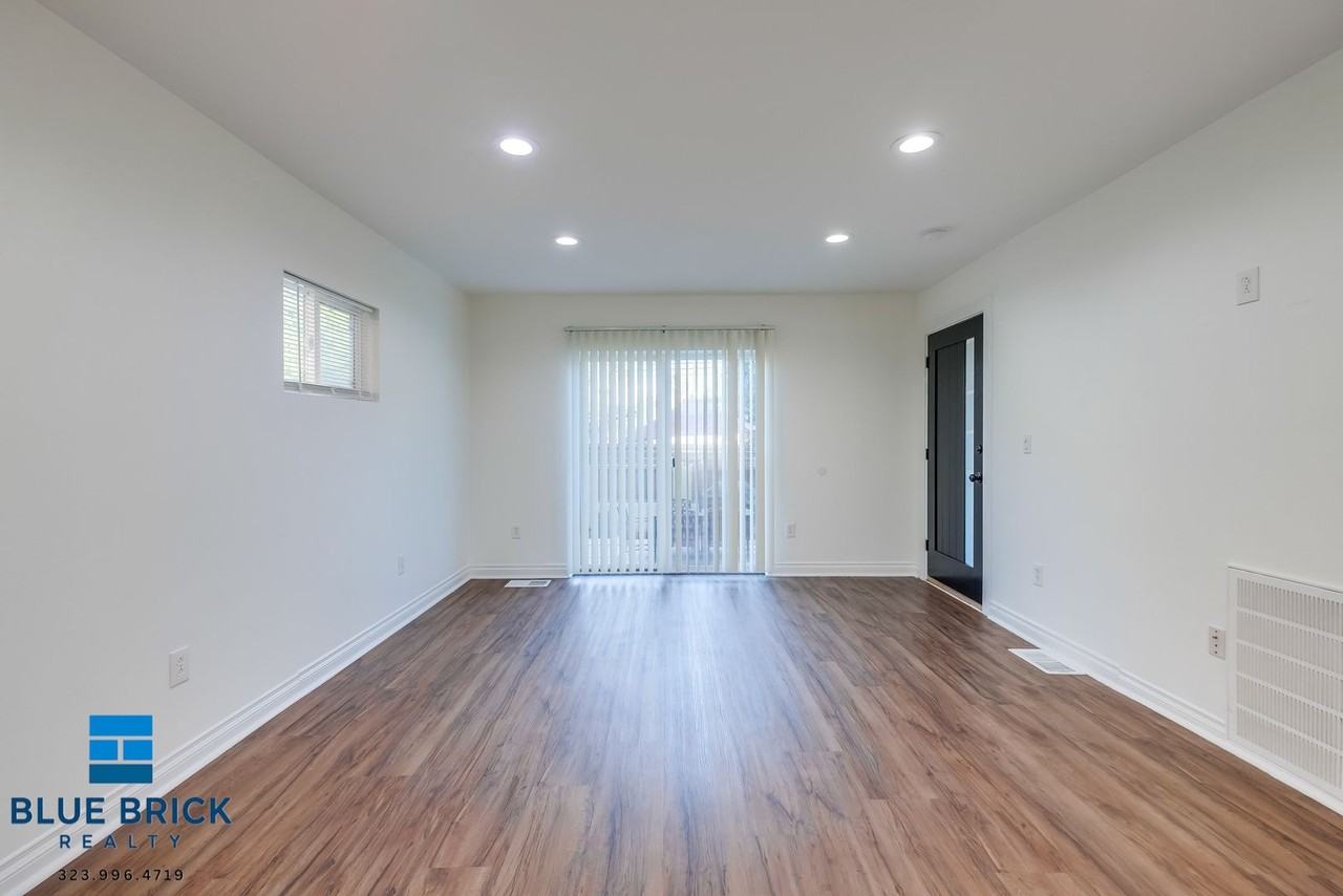 1223 N Bronson Ave - Photo 7 of 29