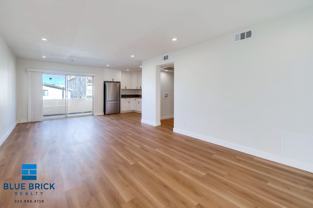5415 Corteen Pl #22 - Photo 1 of 1