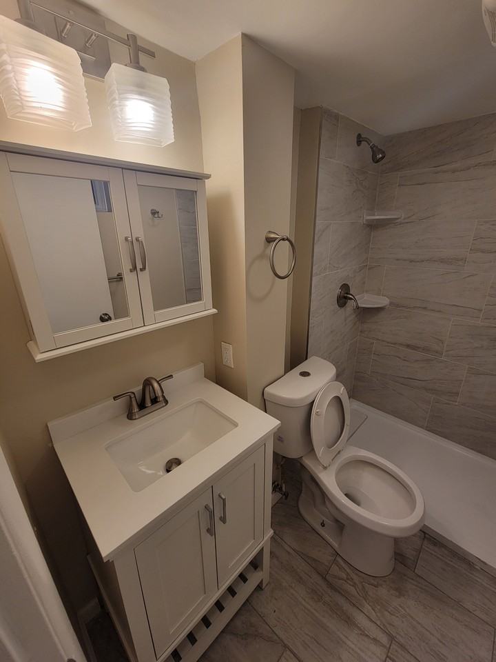 1769 Perrysville Ave #1 - Photo 4 of 15