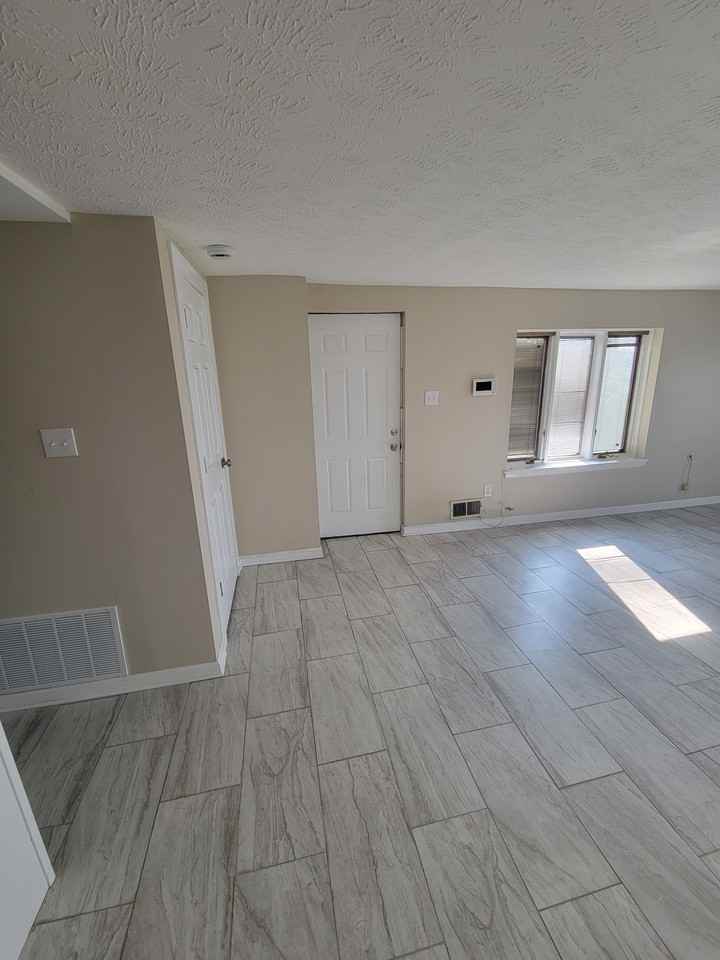 1769 Perrysville Ave #1 - Photo 7 of 15