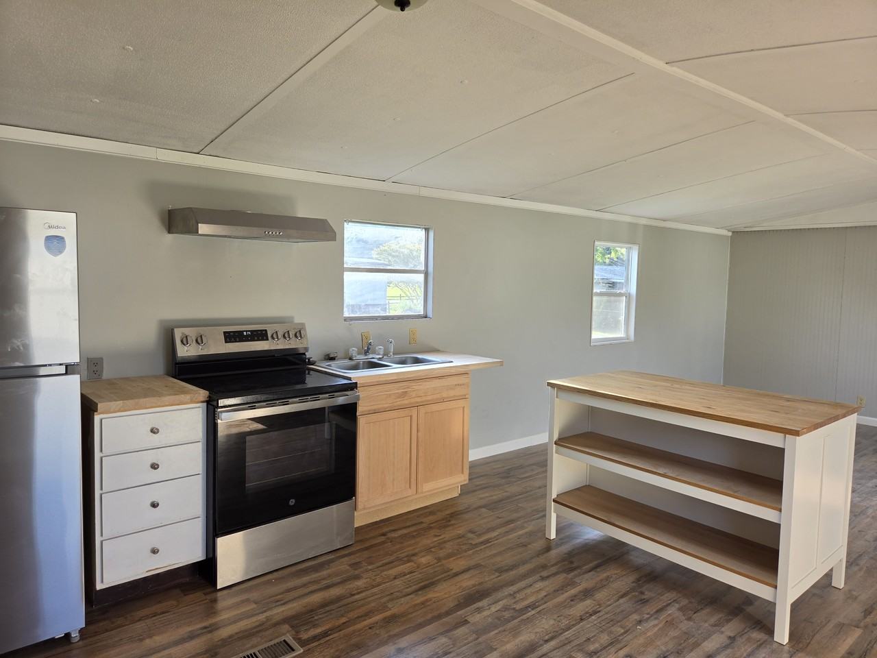 108 Short St #NA - Photo 3 of 17