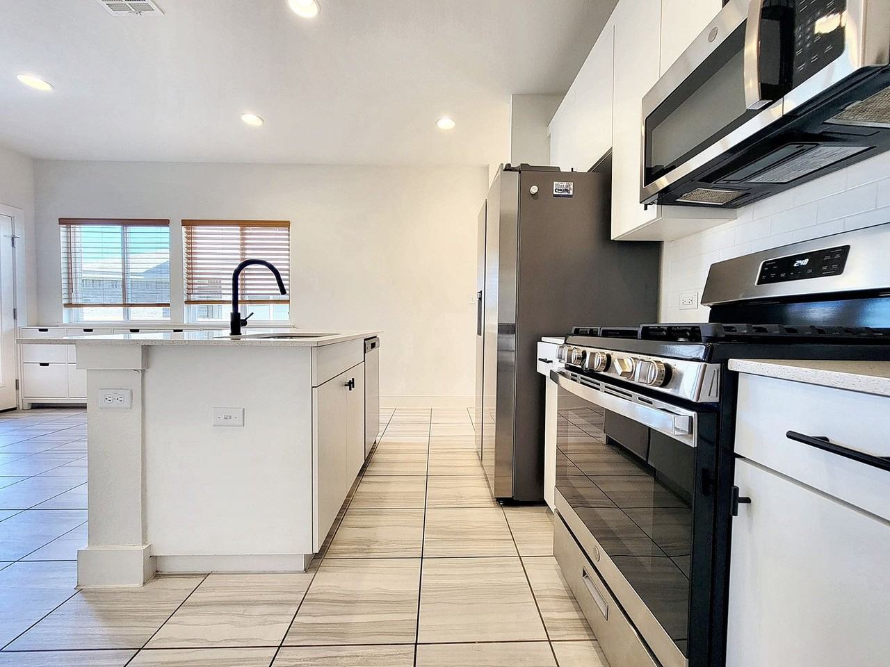 130 Furlong Dr #81 - Photo 5 of 26