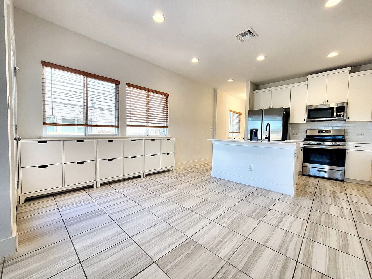 130 Furlong Dr #81 - Photo 6 of 26