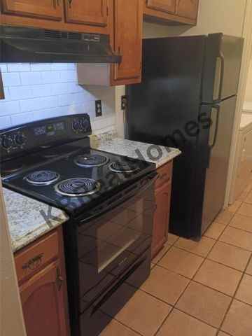 5791 Plum Valley Dr #1 - Photo 4 of 28