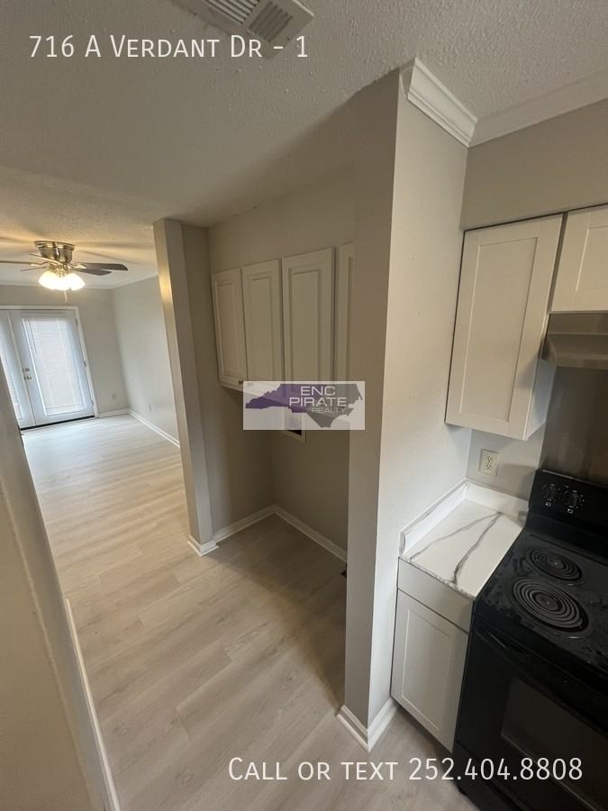 716A Verdant Dr #1 - Photo 2 of 25