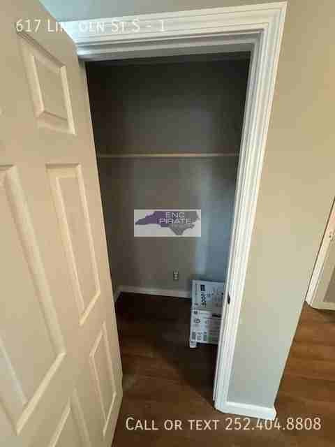 617 Lincoln St S #1 - Photo 5 of 10
