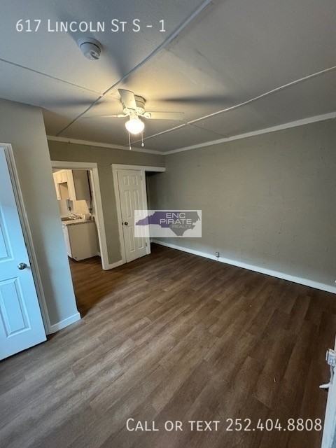 617 Lincoln St S #1 - Photo 6 of 10