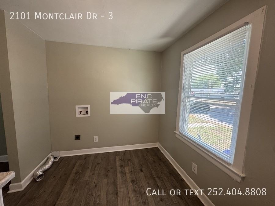 2101 Montclair Dr #3 - Photo 7 of 14