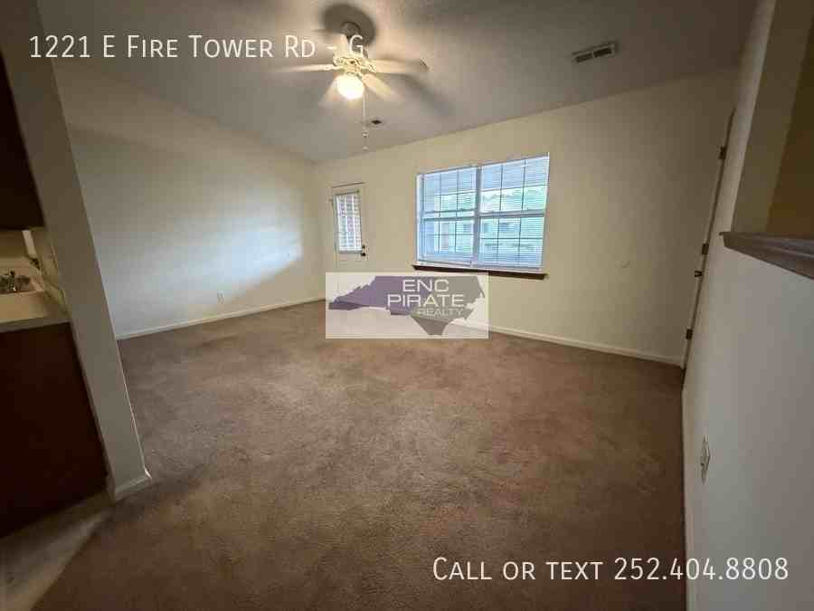 1221 E Fire Tower Rd #G - Photo 3 of 8