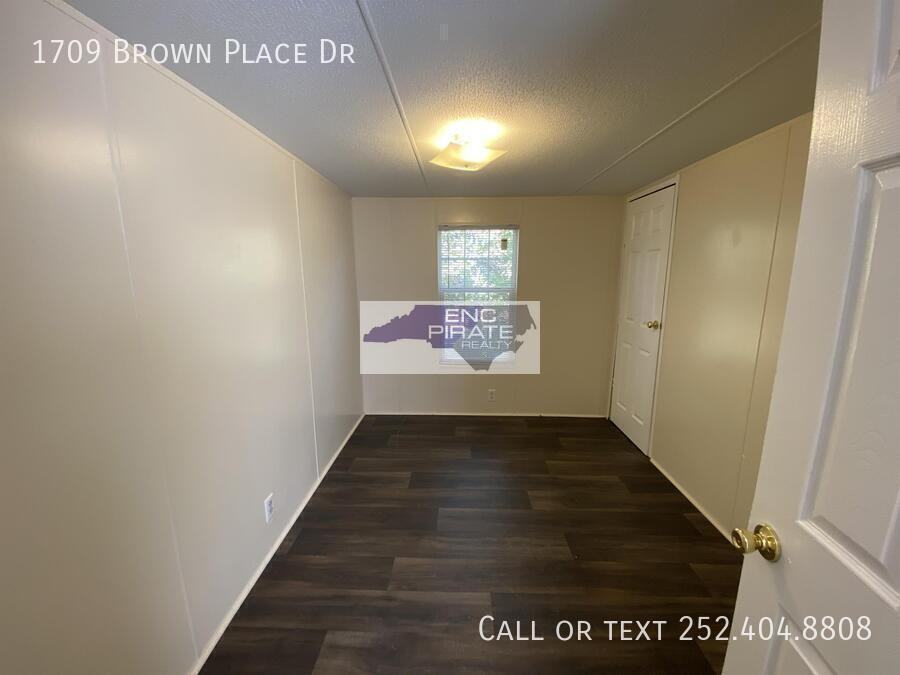 1709 Brown Place Dr - Photo 4 of 15
