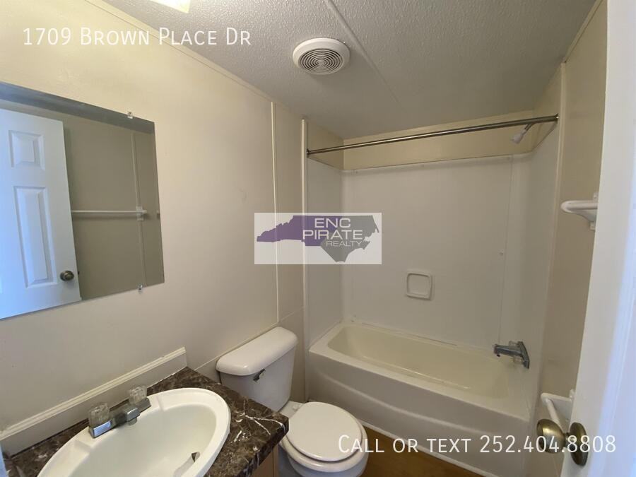 1709 Brown Place Dr - Photo 5 of 15