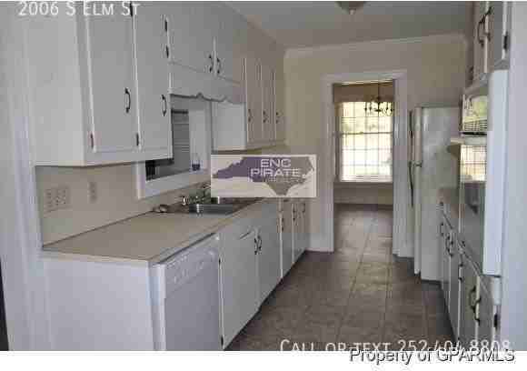2006 S Elm St - Photo 3 of 16