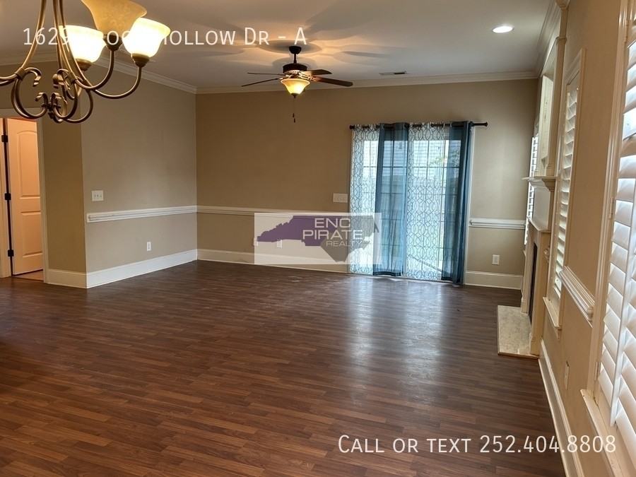 1629 Brook Hollow Dr #A - Photo 4 of 36