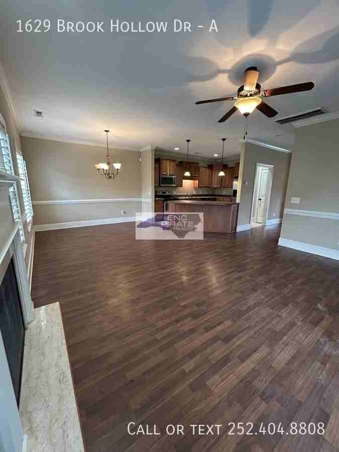 1629 Brook Hollow Dr #A - Photo 5 of 36