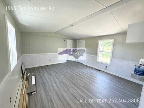 1945 Tar Landing Rd - Photo 4 of 11