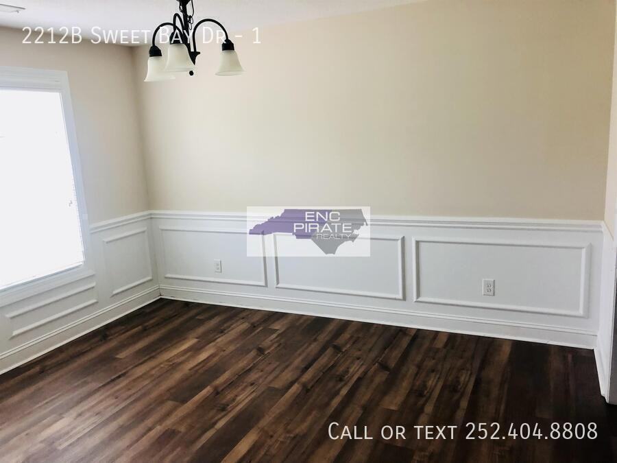 2212B Sweet Bay Dr #1 - Photo 4 of 40