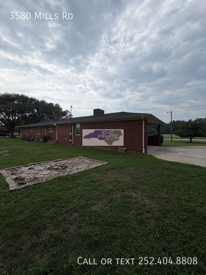 3580 Mills Rd - Photo 5 of 19