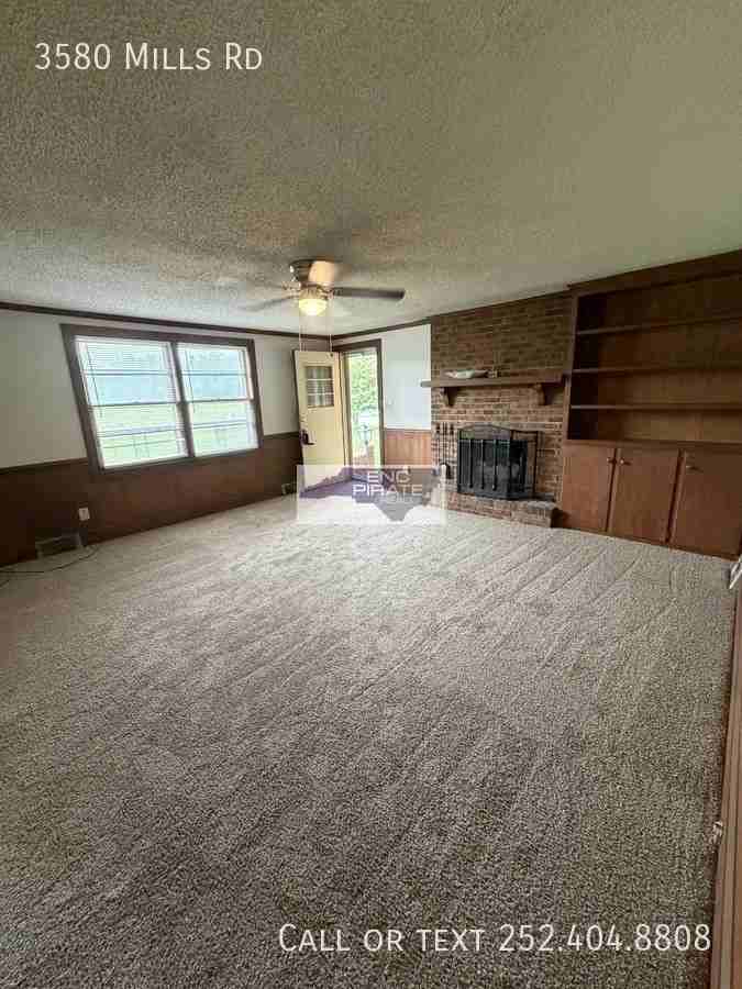 3580 Mills Rd - Photo 6 of 19