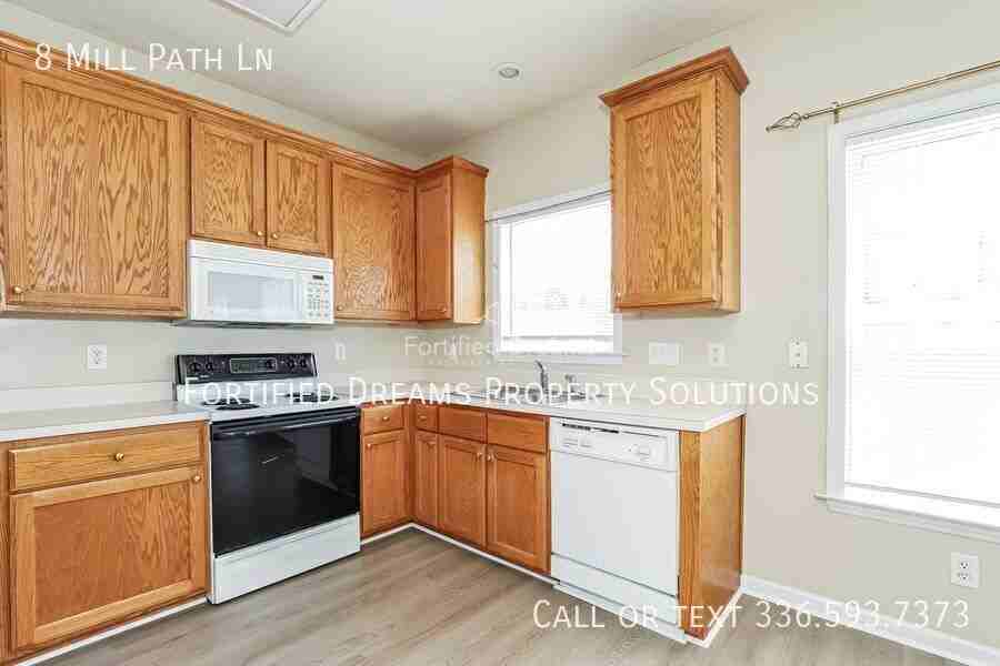 8 Mill Path Ln - Photo 5 of 15
