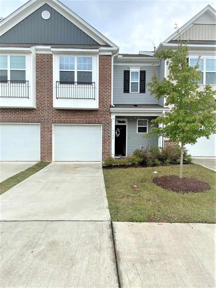 6165 Beale Loop #6165 - Photo 2 of 14