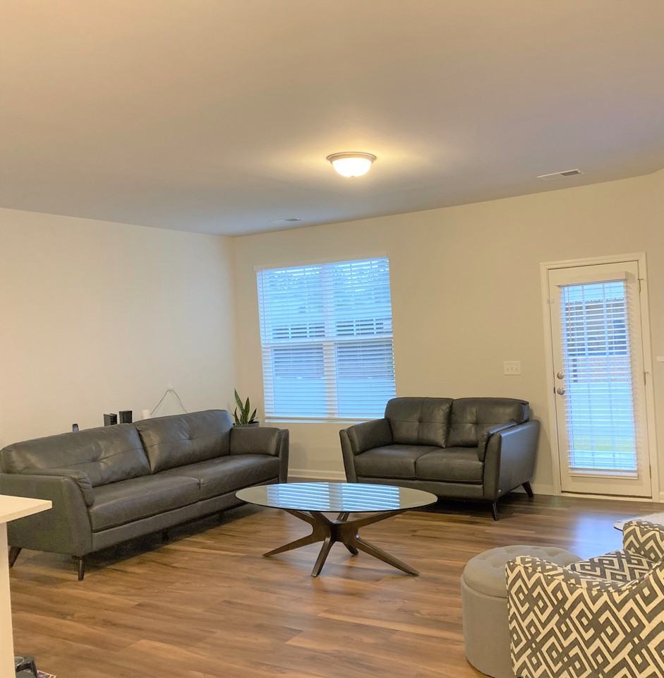 6165 Beale Loop #6165 - Photo 4 of 14