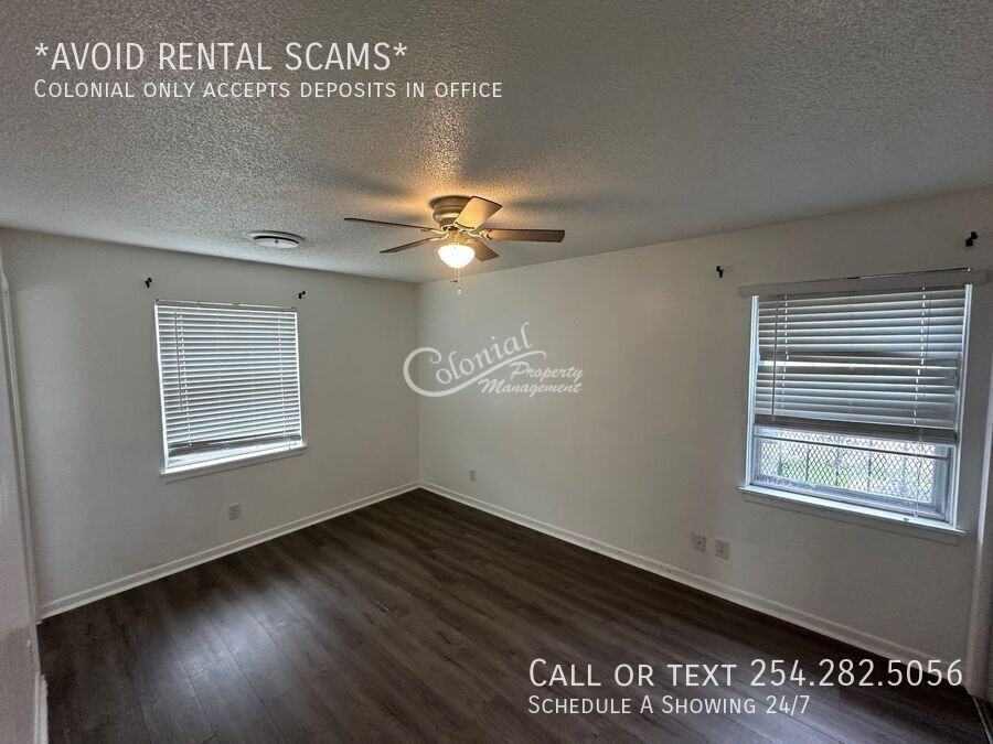 2203 Athens St - Photo 6 of 11