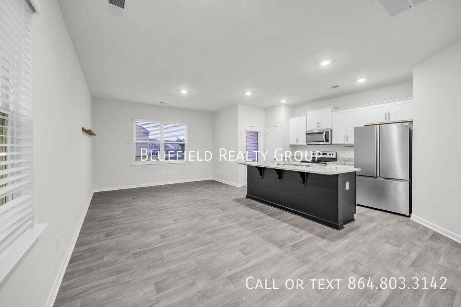 1329 Wunder Way - Photo 2 of 29