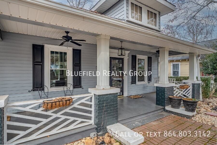 780 Rutledge St - Photo 3 of 36