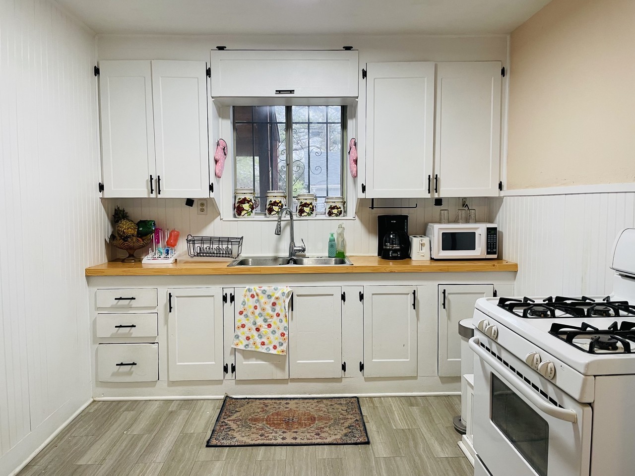 820 N Chandler Dr #NA - Photo 5 of 11