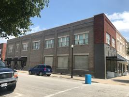 featured image of 204 N 4th St