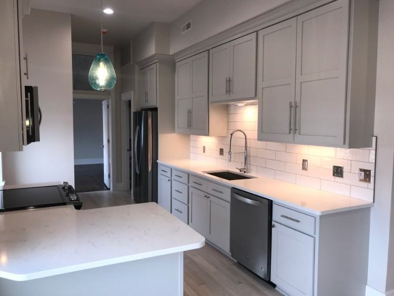204 N 4th St - Photo 2 of 14