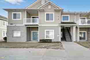 1320 Se Florence Dr #12 - Photo 1 of 1