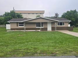featured image of 16 N Melbourne St