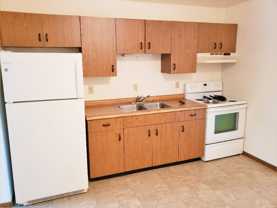621 N Lincoln St - Photo 1 of 1