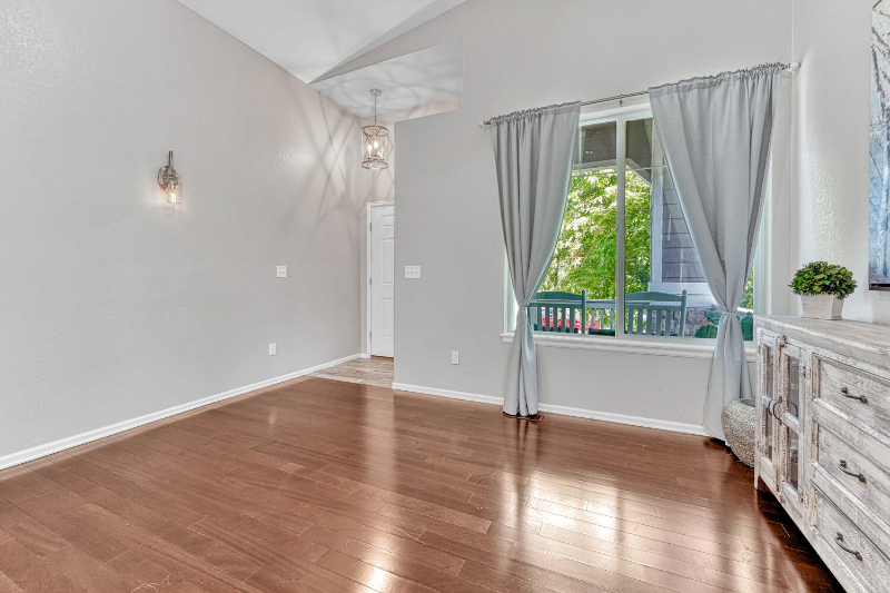 10566 Cherrybrook Cir - Photo 5 of 43