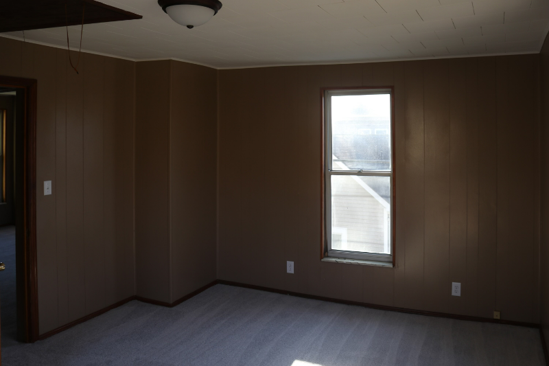 210 E Montgomery St #210 - Photo 7 of 10