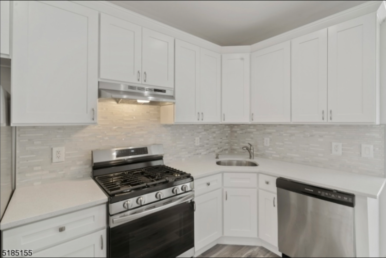 7 Derby St - Photo 6 of 15