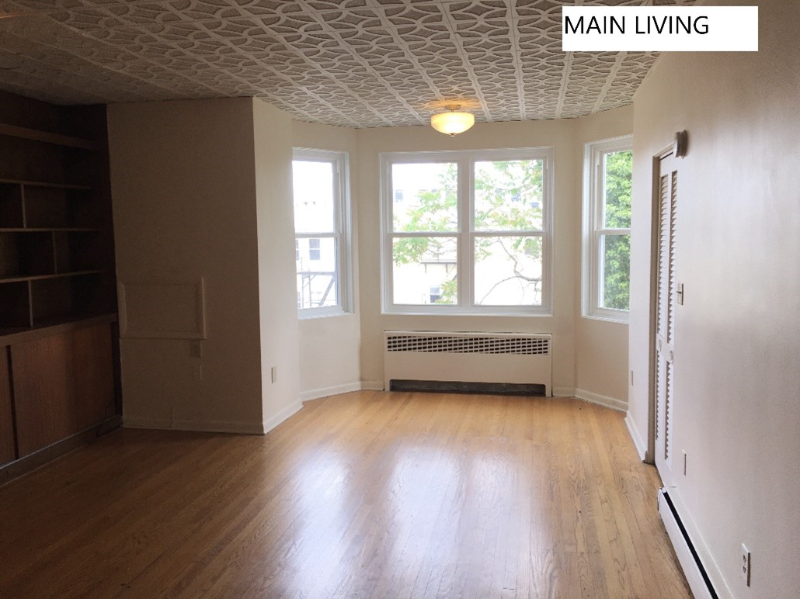 933 Saint Paul St #B6 - Photo 2 of 14