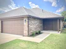 1315 E Ash St - Photo 1 of 1