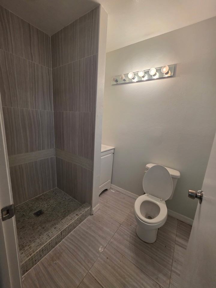 4363 Azora Rd - Photo 4 of 6