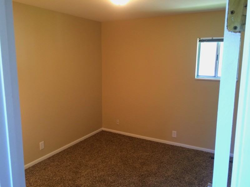 445 Se - Photo 4 of 9
