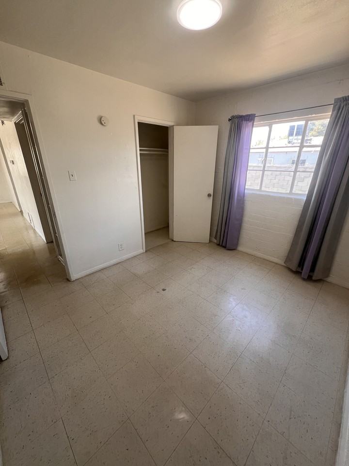 2617 S Norton Vis #2617 - Photo 4 of 11