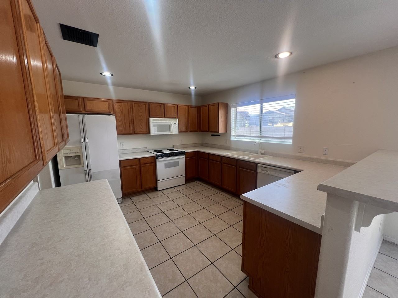 6110 S Earp Wash Ln #1 - Photo 6 of 20